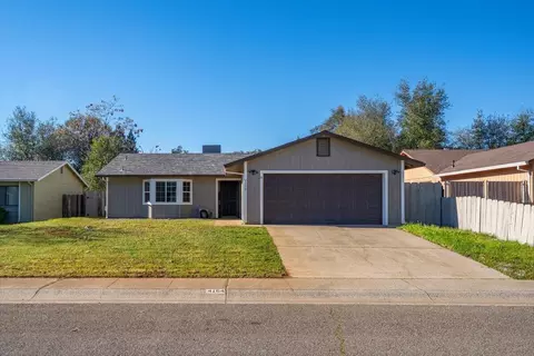 4164 Cirrus St, Redding, CA 96002