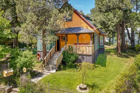 4201 Wood St, Dunsmuir, CA 96025