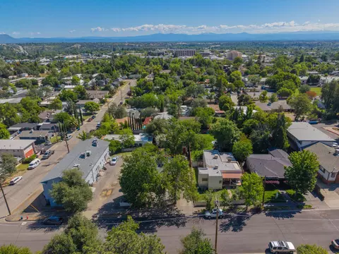 View/Area - 1523 Olive Ave, Redding, CA 96001 photo 5 of 7