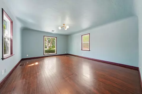 Living - 1523 Olive Ave, Redding, CA 96001 photo 1 of 2