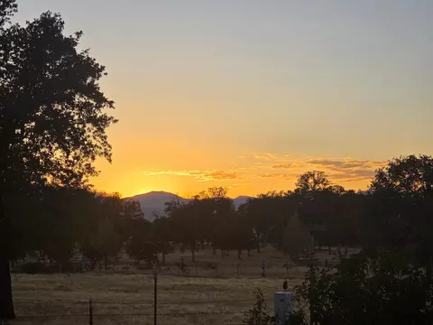 Other - 11670 Homestead Ln, Redding, CA 96003 photo 10 of 11