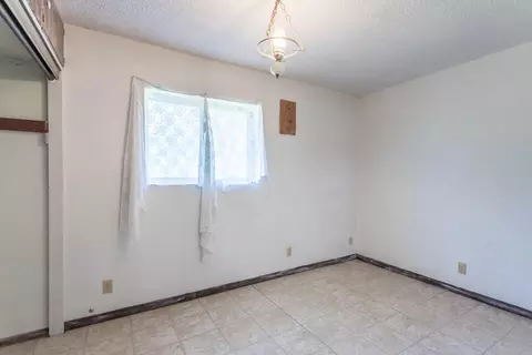 Bedroom - 6329 Oak St, Anderson, CA 96007 photo 1 of 6