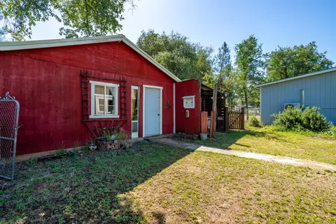 Exterior - 6329 Oak St, Anderson, CA 96007 photo 9 of 10