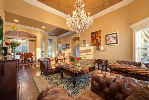 13380 Tierra Heights Rd, Redding, CA 96003 photo 4