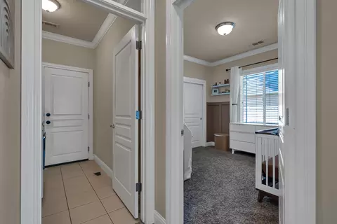 Entry Way - 3547 Laramie St, Redding, CA 96002 photo 4 of 4