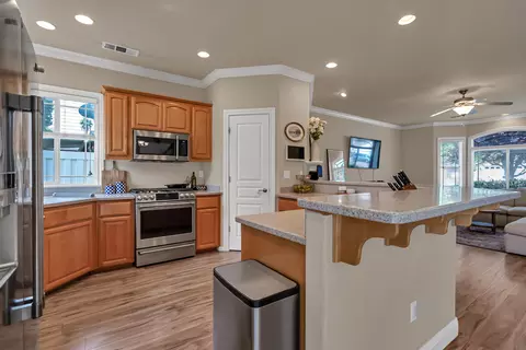 Kitchen - 3547 Laramie St, Redding, CA 96002 photo 1 of 4