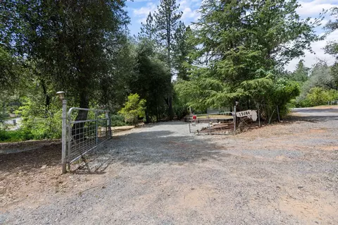 Other - 15084 Early Dawn Ln, Redding, CA 96003 photo 7 of 7