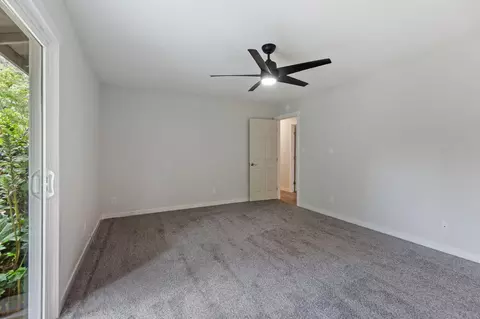 Bedroom - 15084 Early Dawn Ln, Redding, CA 96003 photo 2 of 5