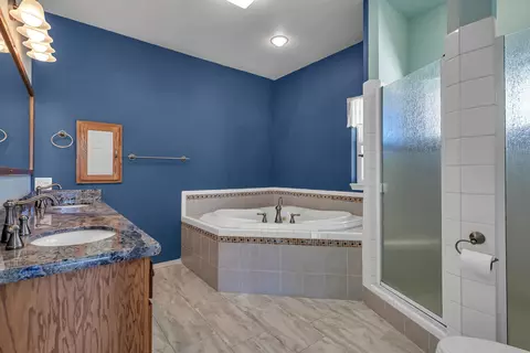 Bath - 211 Strope Creek Rd, Trinity Center, CA 96091 photo 1 of 4