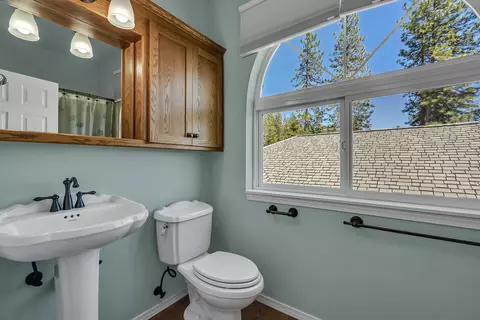 Bath - 211 Strope Creek Rd, Trinity Center, CA 96091 photo 2 of 4