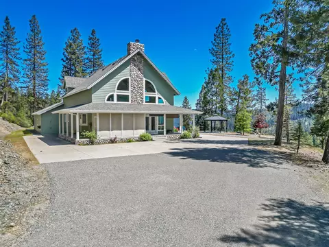 Exterior - 211 Strope Creek Rd, Trinity Center, CA 96091 photo 5 of 12