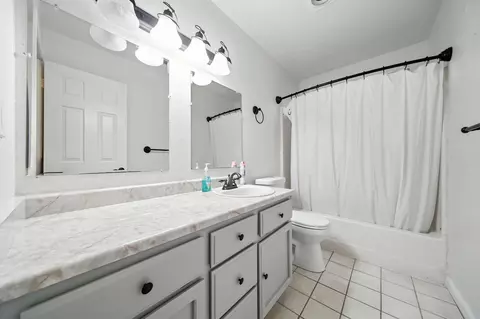 Bath - 3588 Magnums Way, Redding, CA 96003 photo 3 of 3