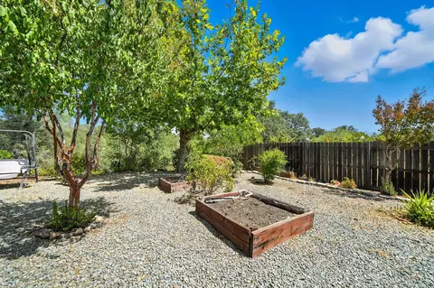 Exterior - 3588 Magnums Way, Redding, CA 96003 photo 8 of 12