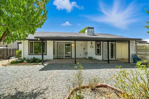 Exterior - 3588 Magnums Way, Redding, CA 96003 photo 3 of 12