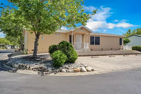 4547 Hickory Trl, Redding, CA 96003