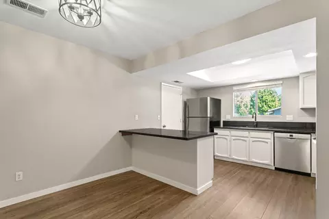 Kitchen - 1834 Del Mar Ave, Redding, CA 96003 photo 3 of 3