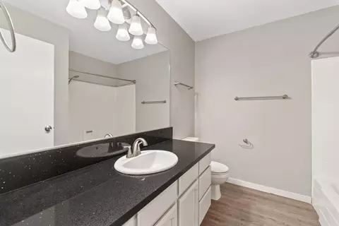 Bath - 1834 Del Mar Ave, Redding, CA 96003 photo 1 of 1