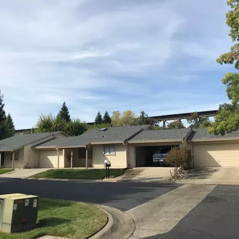 1834 Del Mar Ave, Redding, CA 96003