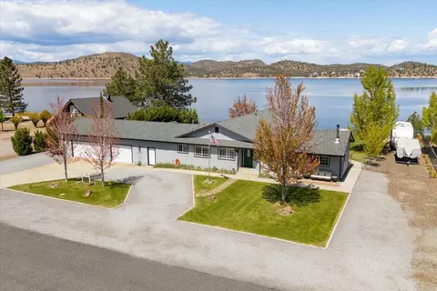 5067 Indian Island Dr, Weed, CA 96094
