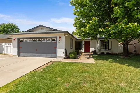 3544 Barkwood Dr, Anderson, CA 96007
