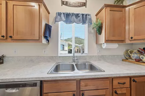 14740 Bass Dr, Redding, CA 96003 photo 8