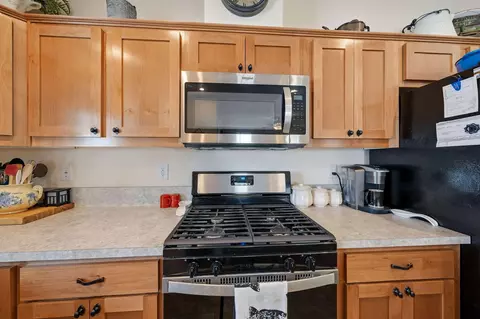 14740 Bass Dr, Redding, CA 96003 photo 9