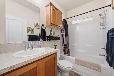 14740 Bass Dr, Redding, CA 96003 photo 15