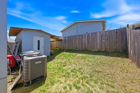 14740 Bass Dr, Redding, CA 96003 photo 19