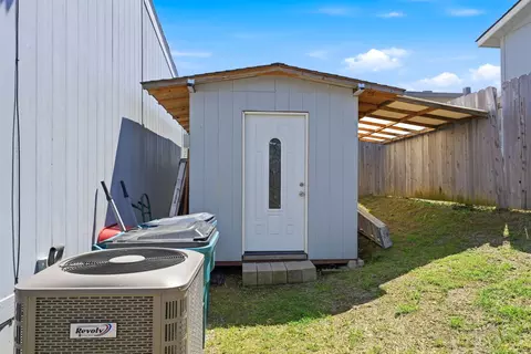 14740 Bass Dr, Redding, CA 96003 photo 20
