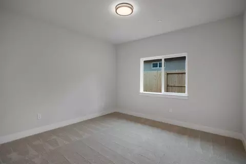 Bedroom - 3424 Lowland Ave, Redding, CA 96002 photo 3 of 7