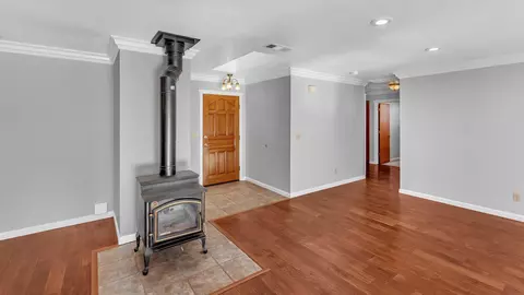 12394 Angora Dr, Redding, CA 96003 photo 12