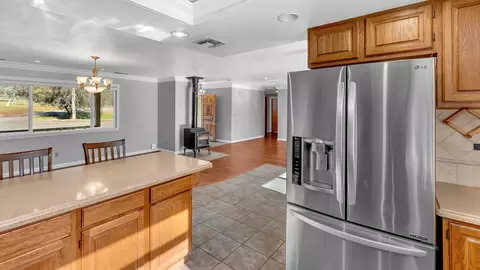 12394 Angora Dr, Redding, CA 96003 photo 9