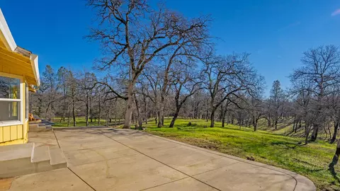 12394 Angora Dr, Redding, CA 96003 photo 26