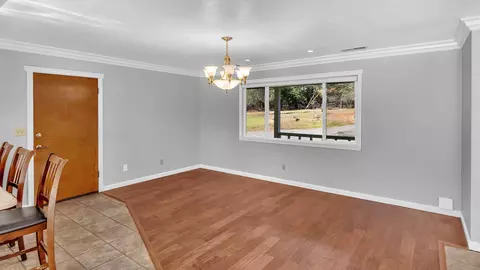 12394 Angora Dr, Redding, CA 96003 photo 10