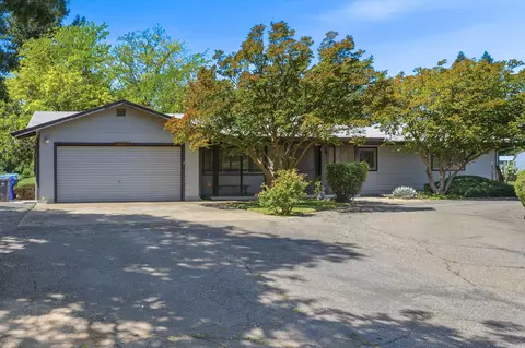 15695 Johnson Rd, Red Bluff, CA 96080