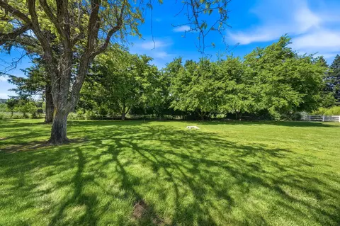 Exterior - 15695 Johnson Rd, Red Bluff, CA 96080 photo 10 of 17