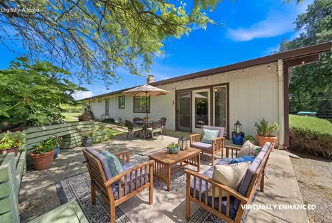 Exterior - 15695 Johnson Rd, Red Bluff, CA 96080 photo 6 of 17