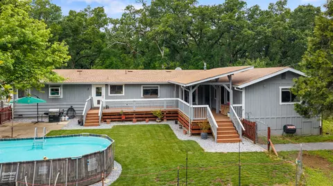 9891 Harley Leighton Rd, Redding, CA 96003