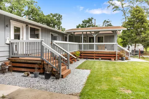 Exterior - 9891 Harley Leighton Rd, Redding, CA 96003 photo 6 of 11