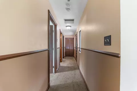 Entry Way - 9891 Harley Leighton Rd, Redding, CA 96003 photo 2 of 2