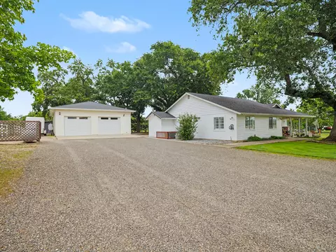 7008 Beatie Rd, Anderson, CA 96007