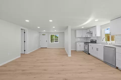 Living - 5309 Akrich St, Shasta Lake, CA 96019 photo 2 of 7