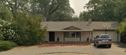 2109 Penn Dr, Redding, CA 96002