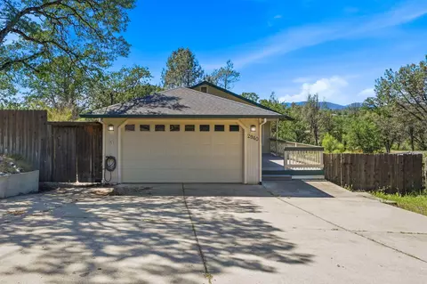 2940 Virginia Ave, Shasta Lake, CA 96019