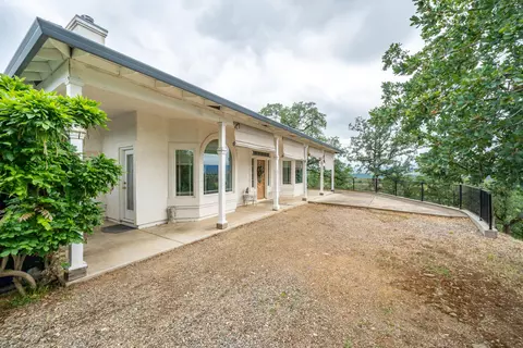 Exterior - 12921 Gas Point Rd, Igo, CA 96047 photo 8 of 22