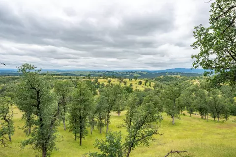 View/Area - 12921 Gas Point Rd, Igo, CA 96047 photo 3 of 28