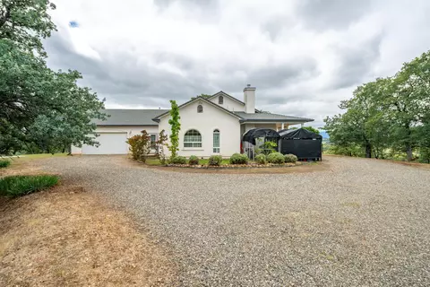 Exterior - 12921 Gas Point Rd, Igo, CA 96047 photo 2 of 22
