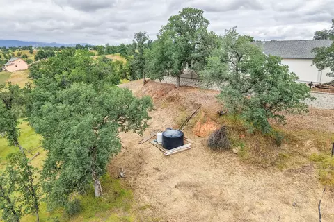 View/Area - 12921 Gas Point Rd, Igo, CA 96047 photo 18 of 28