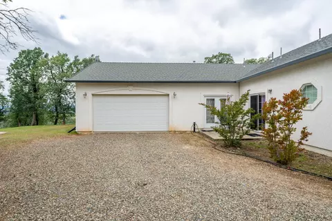 Exterior - 12921 Gas Point Rd, Igo, CA 96047 photo 16 of 22