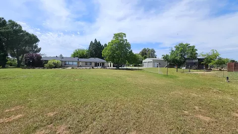 6905 Scotview Ln, Anderson, CA 96007